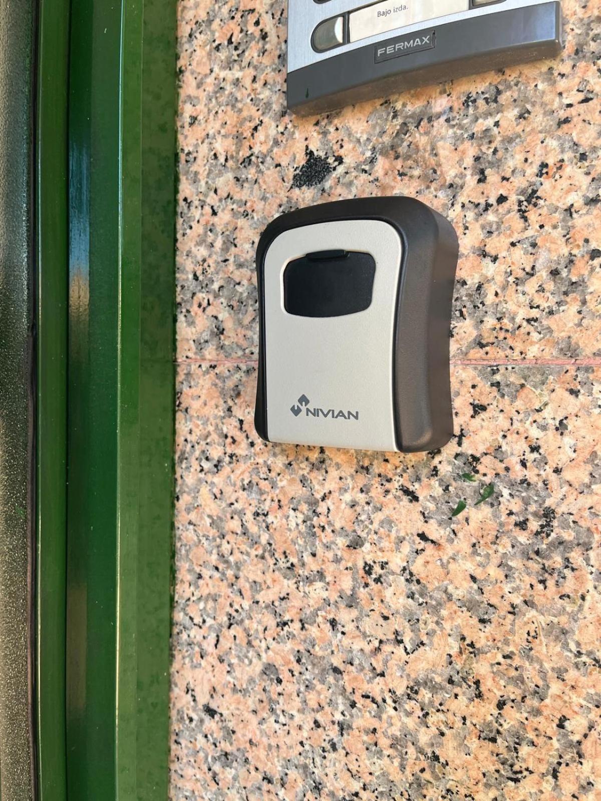 Apartamento Mercurio- Barajas 1B 马德里 外观 照片